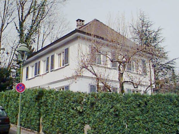 Freistehendes stilvolles Anwesen beim Festspielhaus