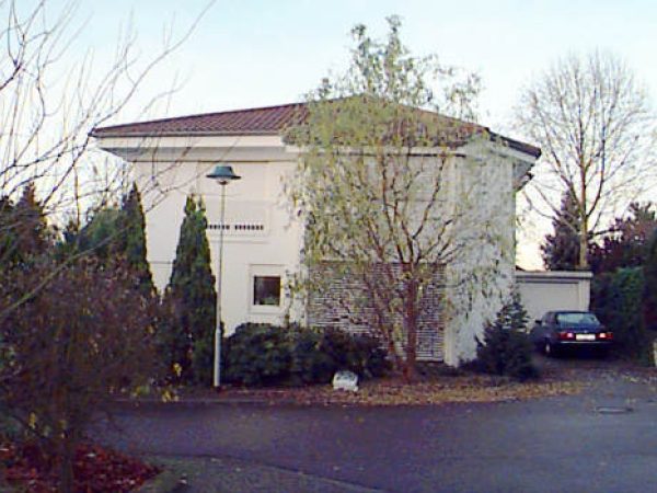 Modernes freist. Einfamilienhaus